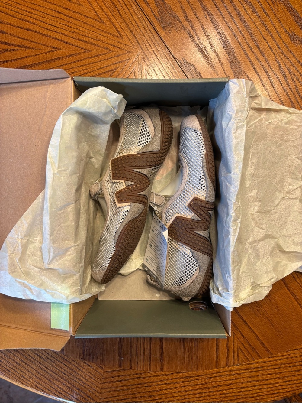 Merrell Women’s Relay Tour Mary Jane Sneakers -Beige